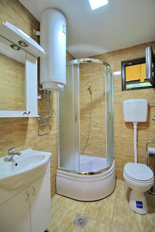 Jevtici Tara Lake Apartments מראה חיצוני תמונה